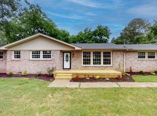 454 Walton Ferry Rd, Hendersonville, TN 37075