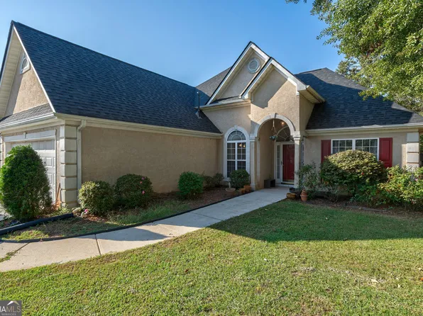 215 Yardsley Dr, McDonough, GA 30253