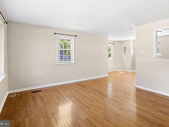 5th image of 13 Rodney Rd