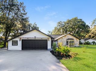 5207 County Road 114d, Wildwood, FL 34785