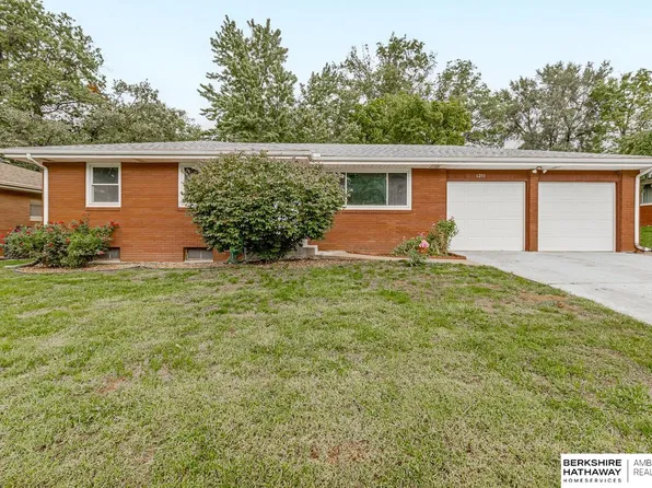 6210 Colby St, Lincoln, NE 68505