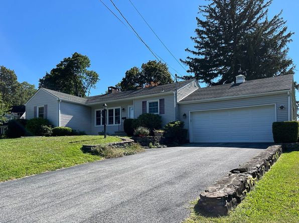 28 Willis Ave