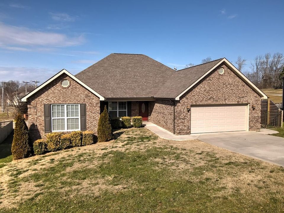 1st image of 1604 Erin Ln