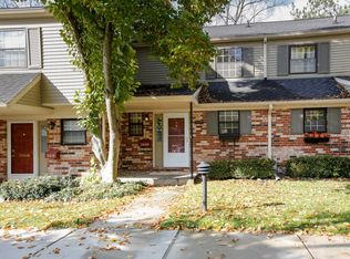 3208 Greenleaf Blvd, Kalamazoo, MI 49008