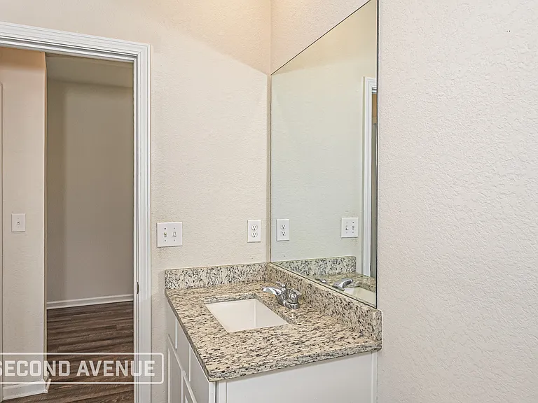 714 Woody Dr — Photo 20