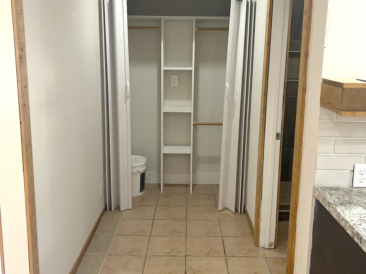 1 bed, 574 sqft, $845 — Photo 3