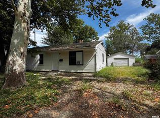 18 Alken Ct, Springfield, IL 62703