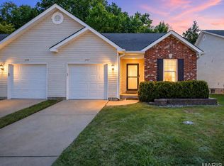 1717 Lexington Pl, Herculaneum, MO 63048