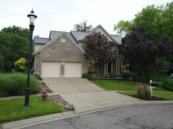 1781 River Shore Ct, Kings Mills, OH 45034