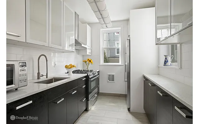 Sold by Douglas Elliman | media 3