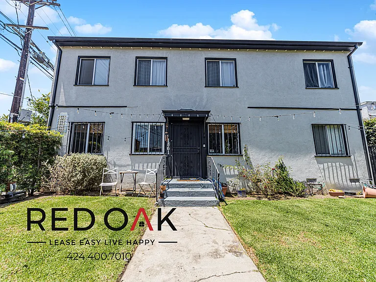 1861 S Sycamore Ave #186575B — Photo 6