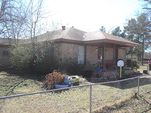 4th image of 510 Forest Ave