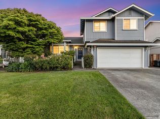 1513 Madison Ave, Rohnert Park, CA 94928