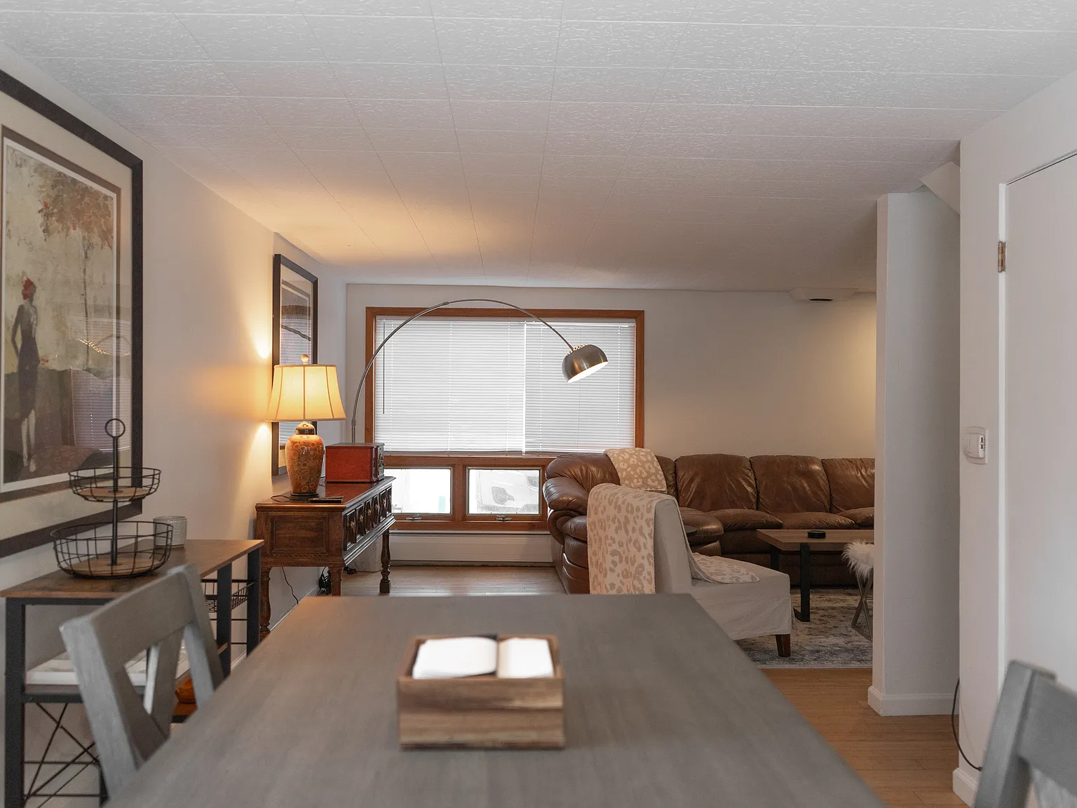 3 bed, 1800 sqft, $11,500 — Photo 3