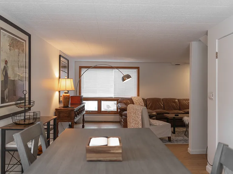 1501 Maroon Creek Rd — Photo 3