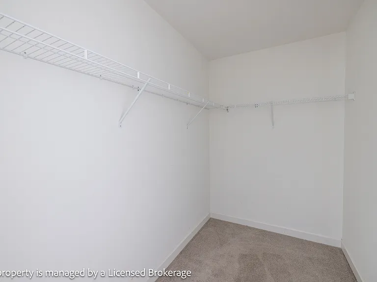 100 Henson St — Photo 12