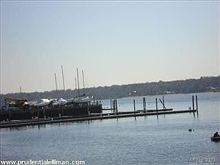 3rd image of 1246 Port Washington Blvd