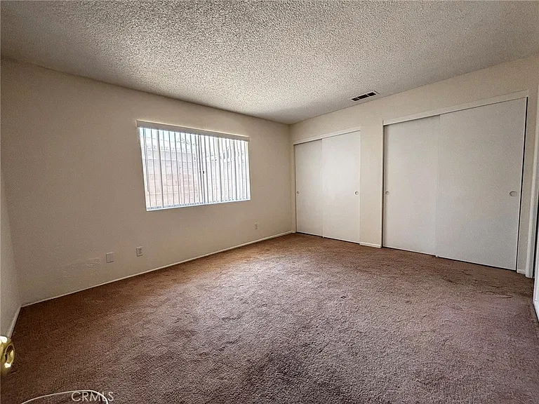 743 Evergreen St — Photo 15