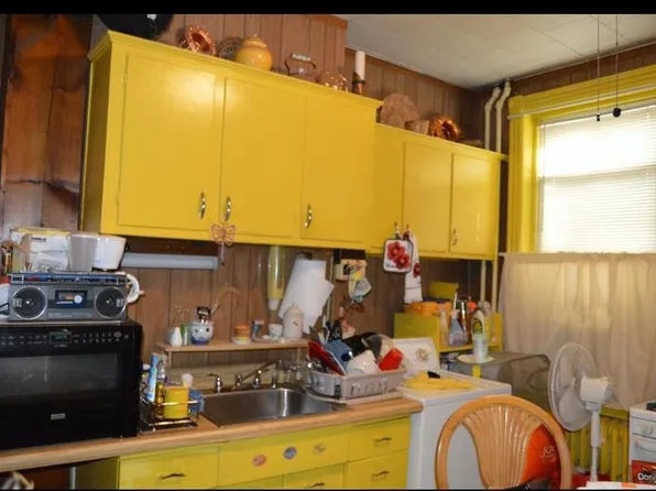 20 Crescent Avenue image 2 of 18