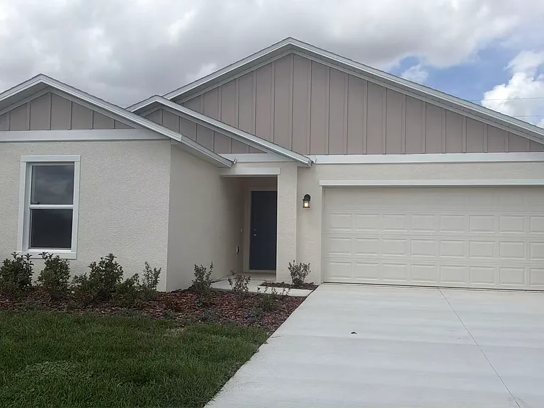 357 Artemis St — Photo 5
