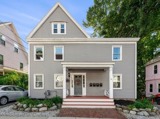 96 N Main St APT 4, Andover, MA 01810