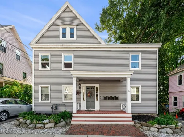 96 N Main St APT 4, Andover, MA 01810