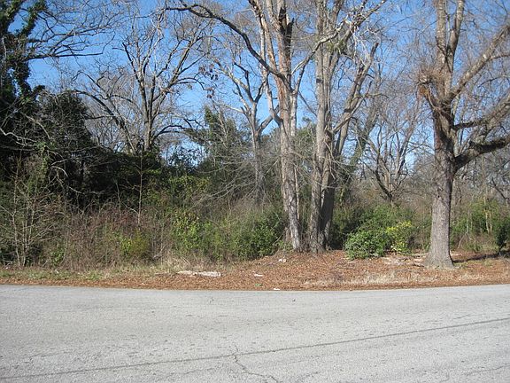 4th image of 101 Calhoun St