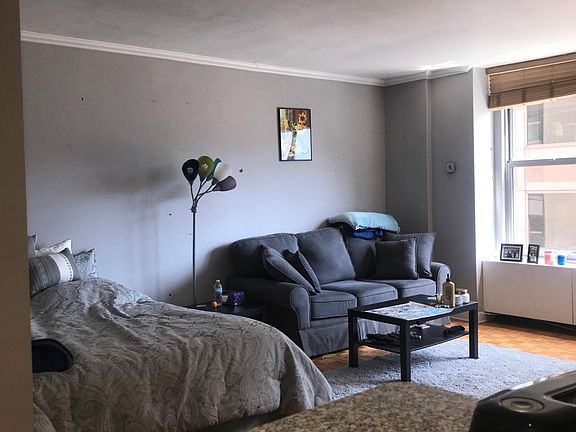 4th image of 777 N Michigan Ave APT 2306