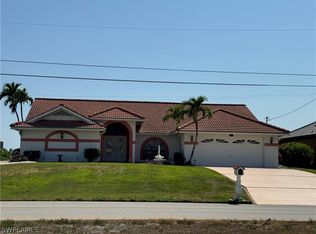 2712 W Archer Pkwy, Cape Coral, FL 33904