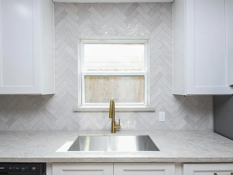10442 Norton Dr — Photo 12
