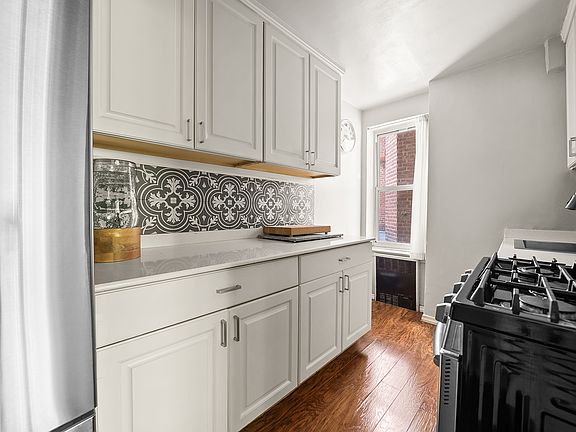 4th image of 33-26 82nd St #1H