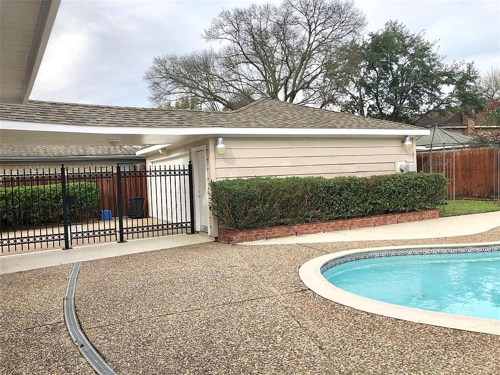 12211 Sugar Springs Dr, Houston, TX 77077 Zillow