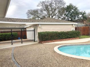 12211 Sugar Springs Dr, Houston, TX 77077