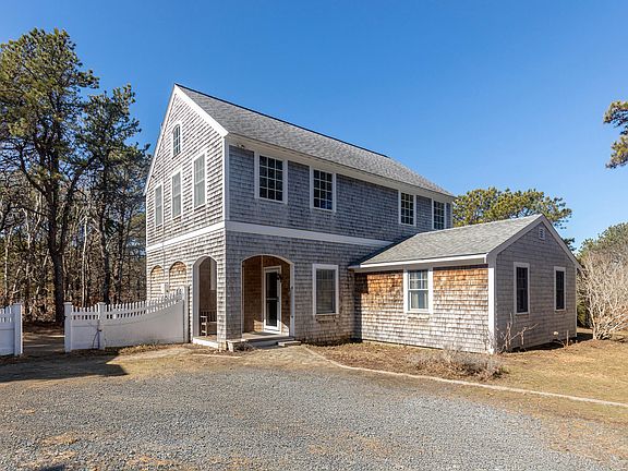 3rd image of 311 S Sunken Meadow Road