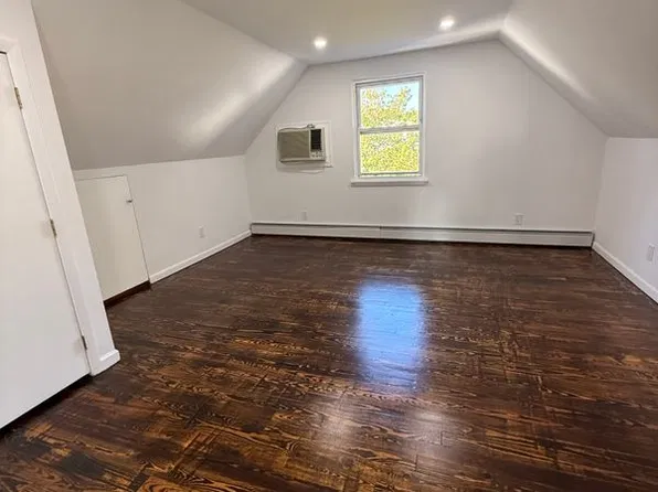 215 Brown St Floor 2, Valley Stream, NY 11580