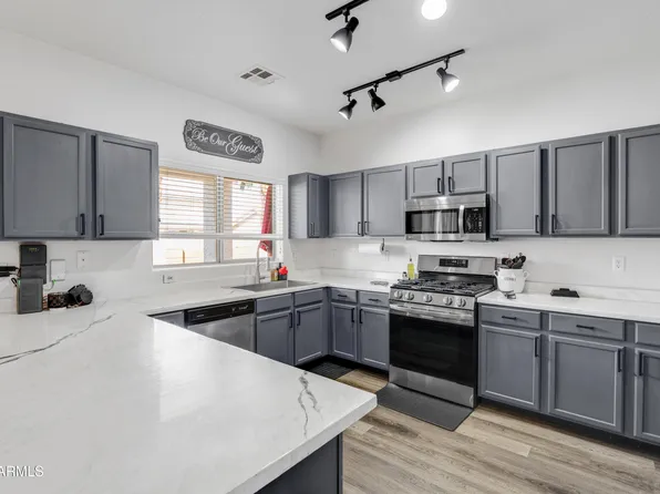 18206 W MISSION Lane, Waddell, AZ 85355
