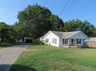 1005 Pine St, Kannapolis, NC 28081