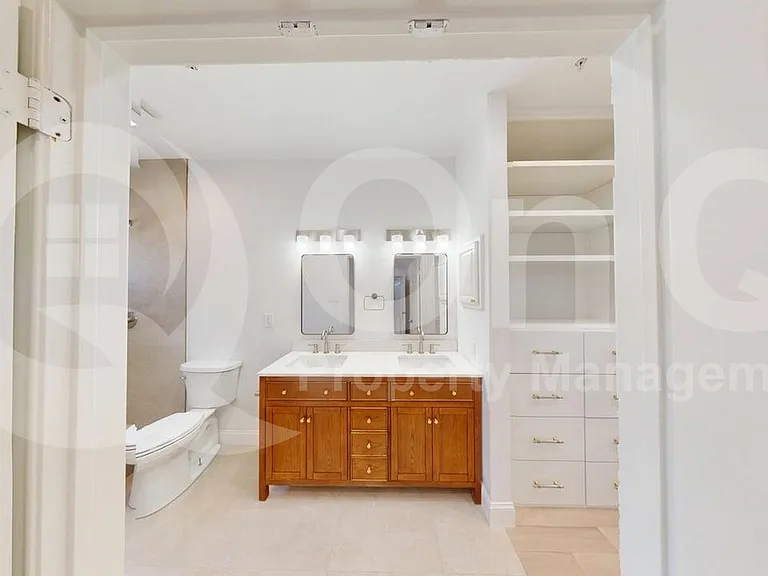 6000 Auburndale Ave #B — Photo 14