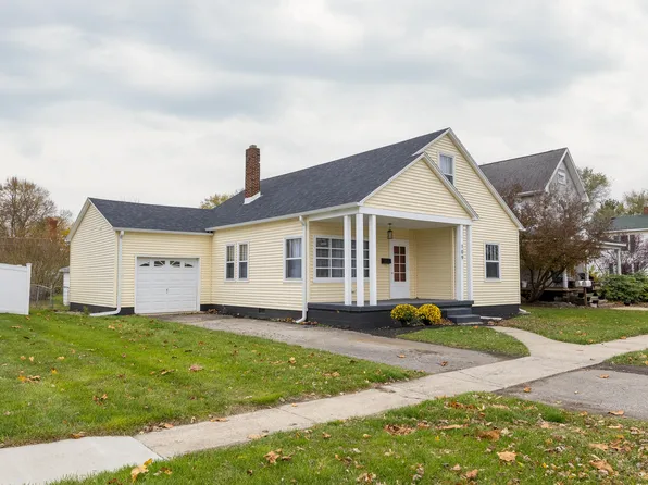 109 E Dunlap St, Kentland, IN 47951