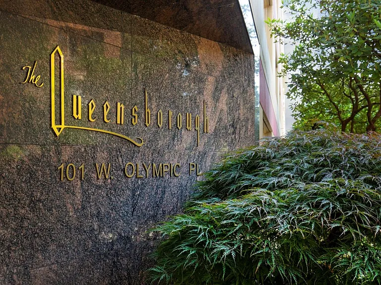 The Queensborough Apartments — Photo 18
