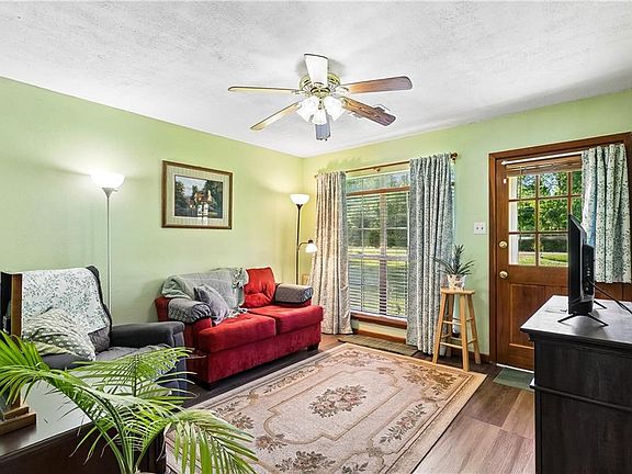 3rd image of 48205 Laura Rogers Rd