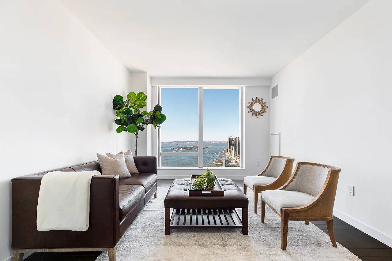 252 South Street — Photo 1