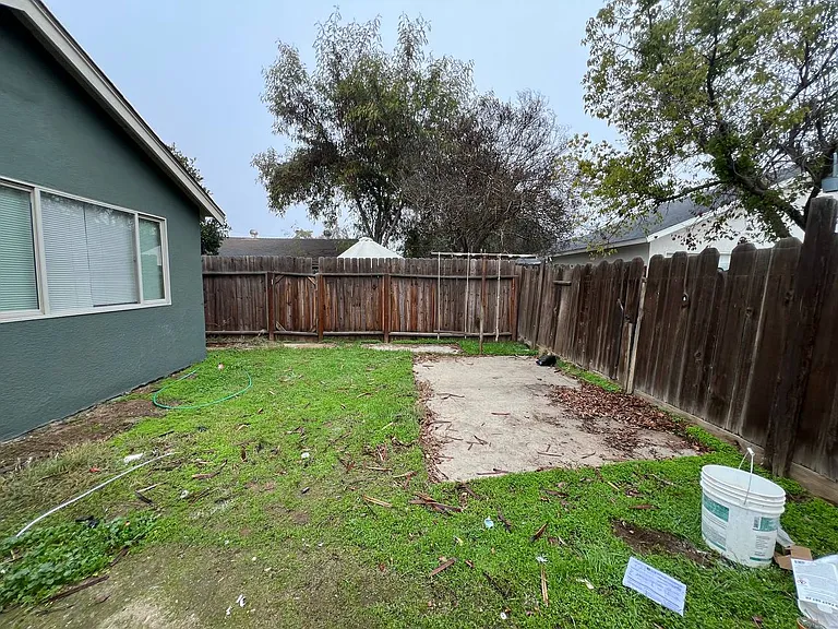 304 N Sierra Vista Ave #B — Photo 13