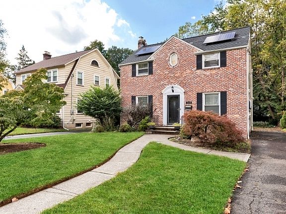 3rd image of 1138 Stilford Ave
