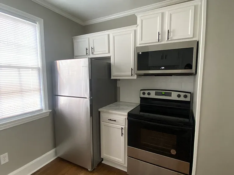 1300 Heidt St #F — Photo 3