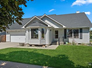 821 Grant St, Caldwell, ID 83605