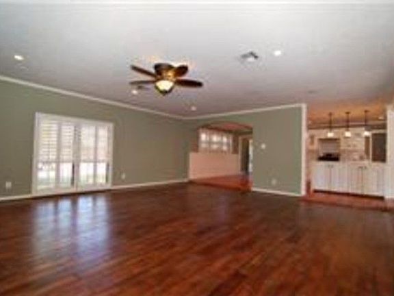 2nd image of 2714 Haverhill Dr