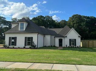 818 Andys Way Dr, Hernando, MS 38632