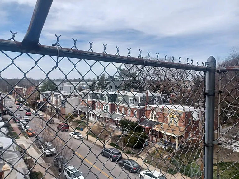 School House Ln — Photo 23
