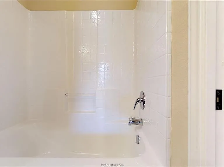 118 Kimber Ln — Photo 12